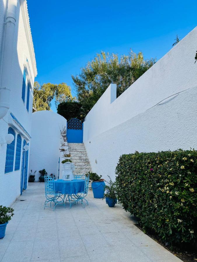 Appartamento La Maison Bleue Dar Salah Bey Esterno foto